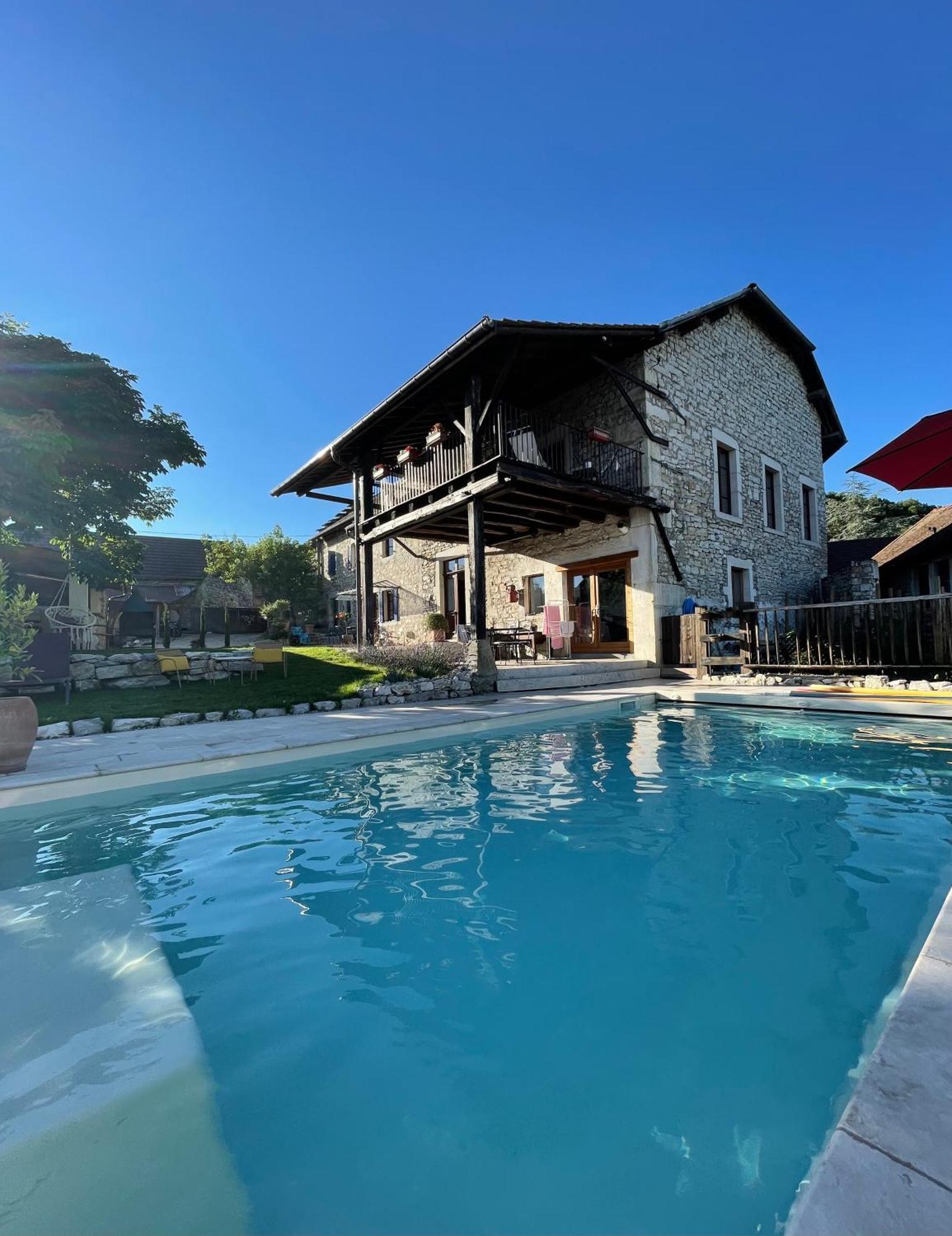 Le Clos Bo-M Marignieu Экстерьер фото