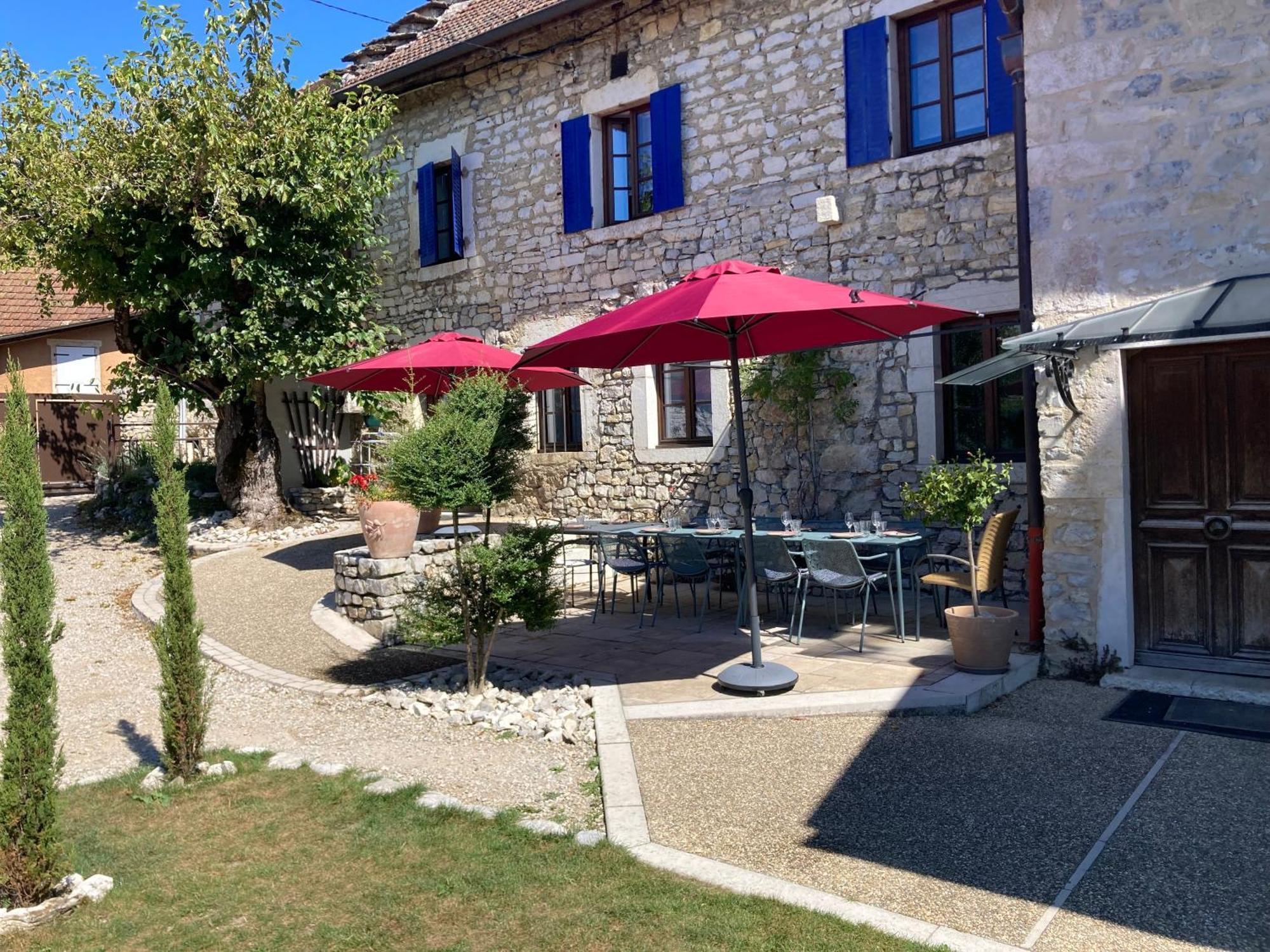 Le Clos Bo-M Marignieu Экстерьер фото